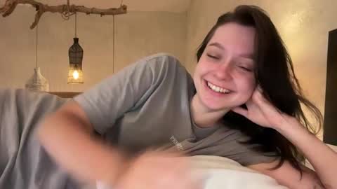 Trisha     online show from February 2025 02:38:02 PM