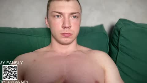 Snapshot of pimple_gang chatting on June 2026 10:44:02 PM Sasha online show from June 2026 10:44:02 PM