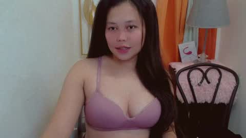 Snapshot of pinay_juliet chatting on June 2026 04:48:02 AM pinay_juliet online show from June 2026 04:48:02 AM