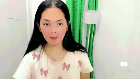 pinay_universe888 online show from November 2025 05:35:01 PM