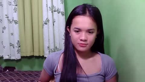 Snapshot of pinaymorena_rhowe chatting on December 2024 12:45:02 AM pinaymorena_rhowe online show from December 2024 12:45:02 AM