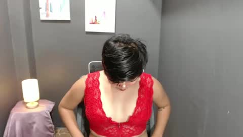 Lyn the Lesbian online show from January 2025 10:40:01 AM