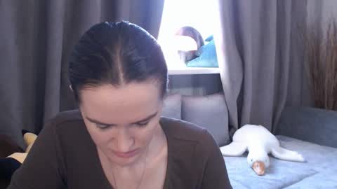       online show from January 2025 07:06:02 AM