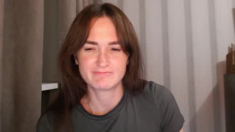       online show from October 2025 07:00:01 PM