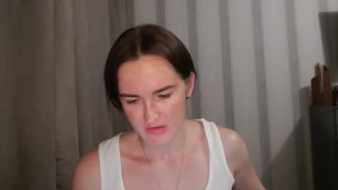       online show from October 2025 05:44:02 PM