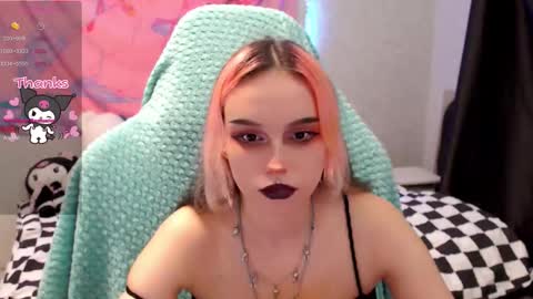 Nancy online show from September 2025 09:52:02 PM