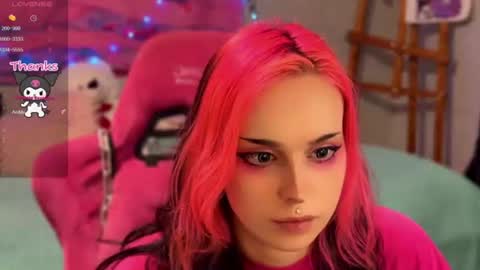 Snapshot of pineapple_dope chatting on June 2026 09:13:02 PM Nancy online show from June 2026 09:13:02 PM
