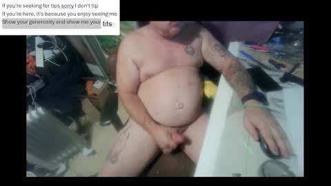 Snapshot of pini_z chatting on February 2025 09:57:01 PM pini_z online show from February 2025 09:57:01 PM