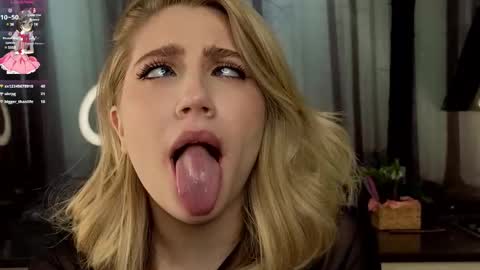 Adele online show from February 2025 01:28:01 PM