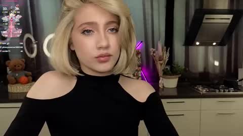 Adele online show from February 2025 12:02:02 PM