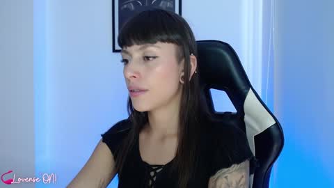 Emily online show from December 2024 08:44:01 PM