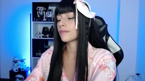 Emily online show from October 2025 11:59:02 PM