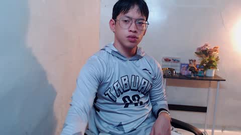 Snapshot of pinkcock_froi chatting on January 2025 10:21:02 AM froi online show from January 2025 10:21:02 AM
