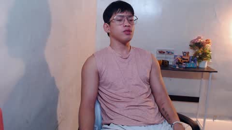 Snapshot of pinkcock_froi chatting on January 2025 02:04:02 AM froi online show from January 2025 02:04:02 AM