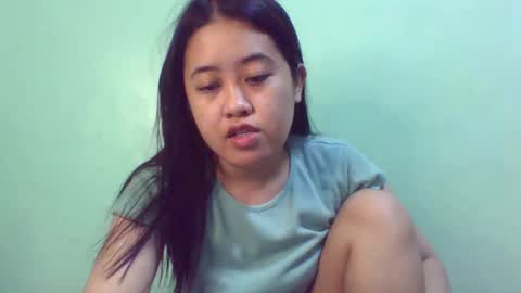 Snapshot of pinkish_shine chatting on February 2025 07:12:02 PM Hi its me shine online show from February 2025 07:12:02 PM