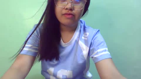 Snapshot of pinkish_shine chatting on February 2025 01:24:01 AM Hi its me shine online show from February 2025 01:24:01 AM