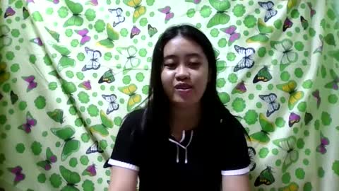 Snapshot of pinkish_shine chatting on March 2025 07:43:02 AM Hi its me shine online show from March 2025 07:43:02 AM