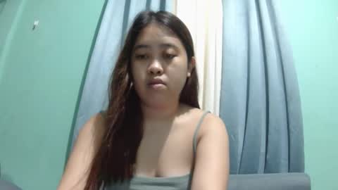 Snapshot of pinkish_shine chatting on November 2025 02:23:02 AM Hi its me shine online show from November 2025 02:23:02 AM