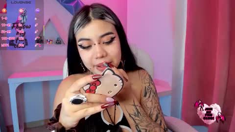 PINKK online show from January 2026 05:49:02 PM