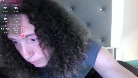 Snapshot of pinkleslie chatting on February 2026 10:03:02 AM Leslie online show from February 2026 10:03:02 AM