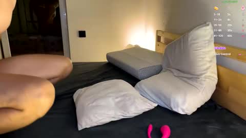 Maya and Tommy online show from March 2026 09:43:01 PM