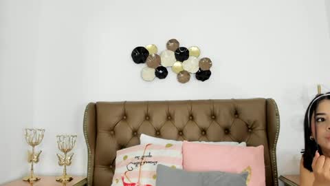 Snapshot of pinkmoon30 chatting on April 2026 11:11:01 AM pinkmoon30 online show from April 2026 11:11:01 AM