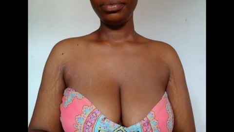 pinkxsugar online show from February 2026 01:08:02 PM