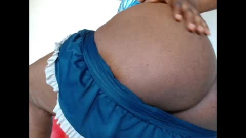 Snapshot of pinkxsugar chatting on June 2026 02:40:01 PM pinkxsugar online show from June 2026 02:40:01 PM