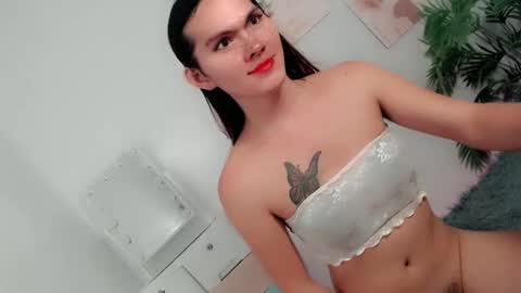 pinky_web03 online show from October 2025 10:43:02 PM