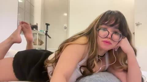 Snapshot of pinkyrosexx chatting on July 2026 09:57:01 PM Rose online show from July 2026 09:57:01 PM