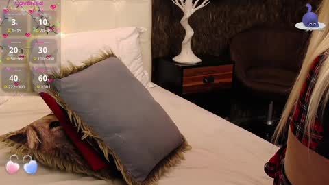 Pinky online show from January 2025 10:46:02 PM