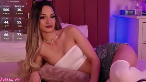 Pinky online show from February 2026 07:17:02 PM