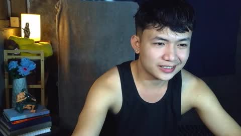 Snapshot of pinoy_petitehugecock chatting on February 2026 09:27:01 AM alex online show from February 2026 09:27:01 AM