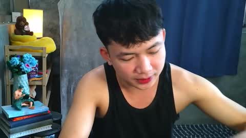 Snapshot of pinoy_petitehugecock chatting on February 2026 01:25:02 AM alex online show from February 2026 01:25:02 AM