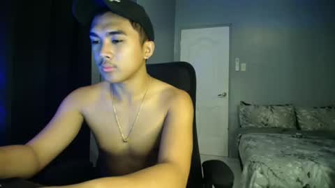 Adrianne online show from September 2025 01:43:01 AM