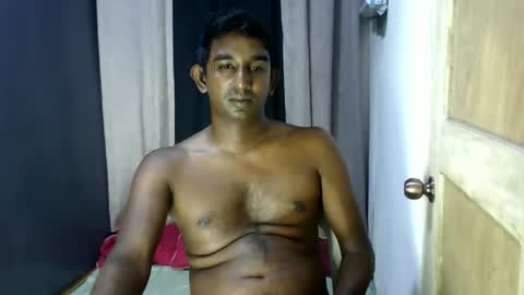 rayvienn online show from March 2026 03:48:01 PM