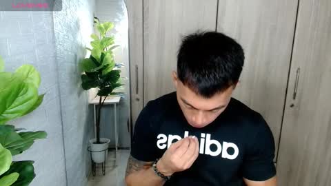 ethan online show from December 2025 11:48:01 AM