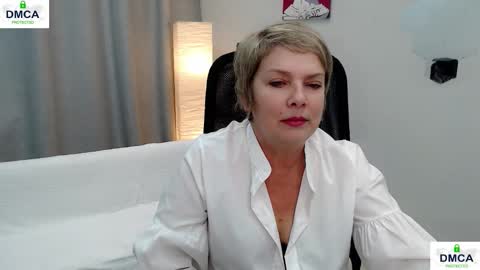 Bella online show from February 2026 04:44:01 AM