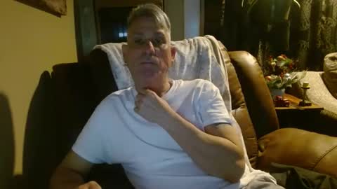 pirate334 online show from December 2024 01:29:02 AM