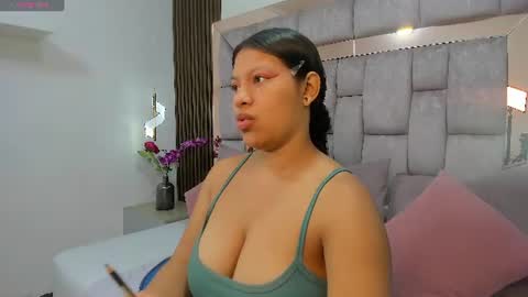 Snapshot of pirlywild chatting on July 2026 05:29:02 PM Pirly online show from July 2026 05:29:02 PM