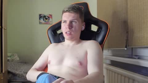 Pierre online show from January 2025 04:54:01 PM