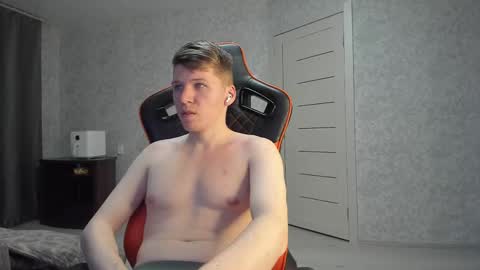 Pierre online show from February 2025 05:31:01 PM