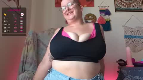 Em online show from January 2025 09:25:02 PM