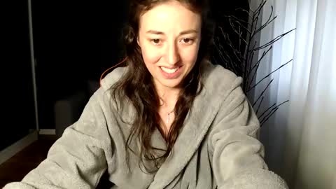 piscesgirl06 online show from December 2024 09:23:01 AM