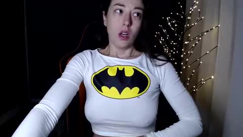 piscesgirl06 online show from January 2025 05:27:01 AM