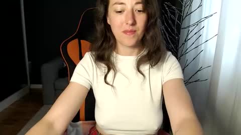 piscesgirl06 online show from September 2025 05:18:02 AM