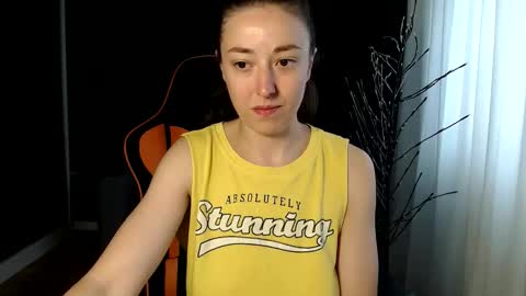 piscesgirl06 online show from October 2025 04:56:02 AM