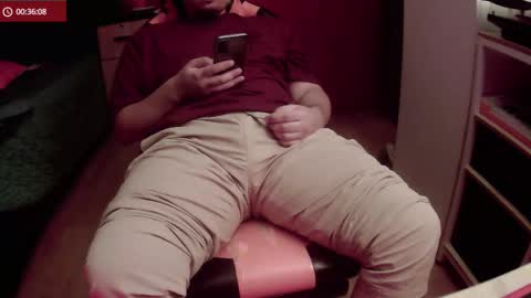 Snapshot of pisceslost chatting on February 2026 12:14:02 AM pisceslost online show from February 2026 12:14:02 AM