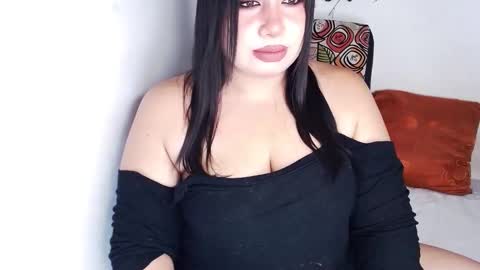 Piscies Ass online show from September 2025 07:32:01 AM