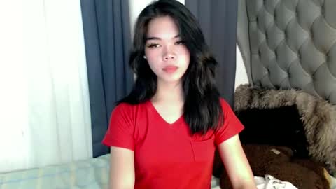 The Girl Named Eyve online show from February 2025 07:16:02 PM